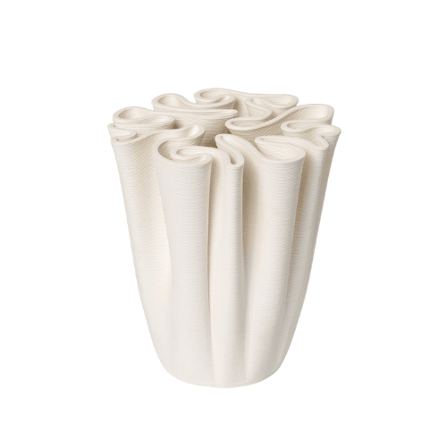 Lunaris Maze Ceramic Vase Ikebana Accent Sculpture for Modern Artistic Living Spaces